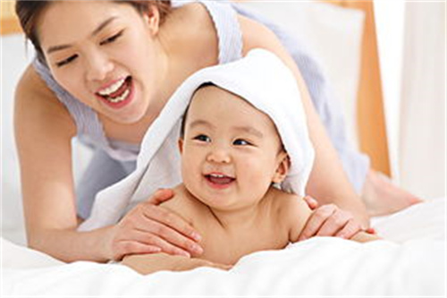 长沙代妈应聘机构：推荐湖南三代供卵男孩试管婴儿机构，并列出试管婴儿费用。